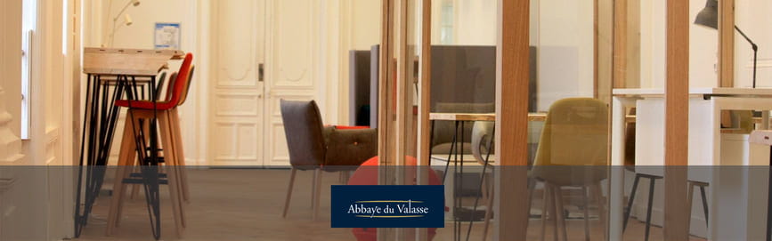 L’espace de coworking le plus ancien de Normandie : l’Abbaye du Valass